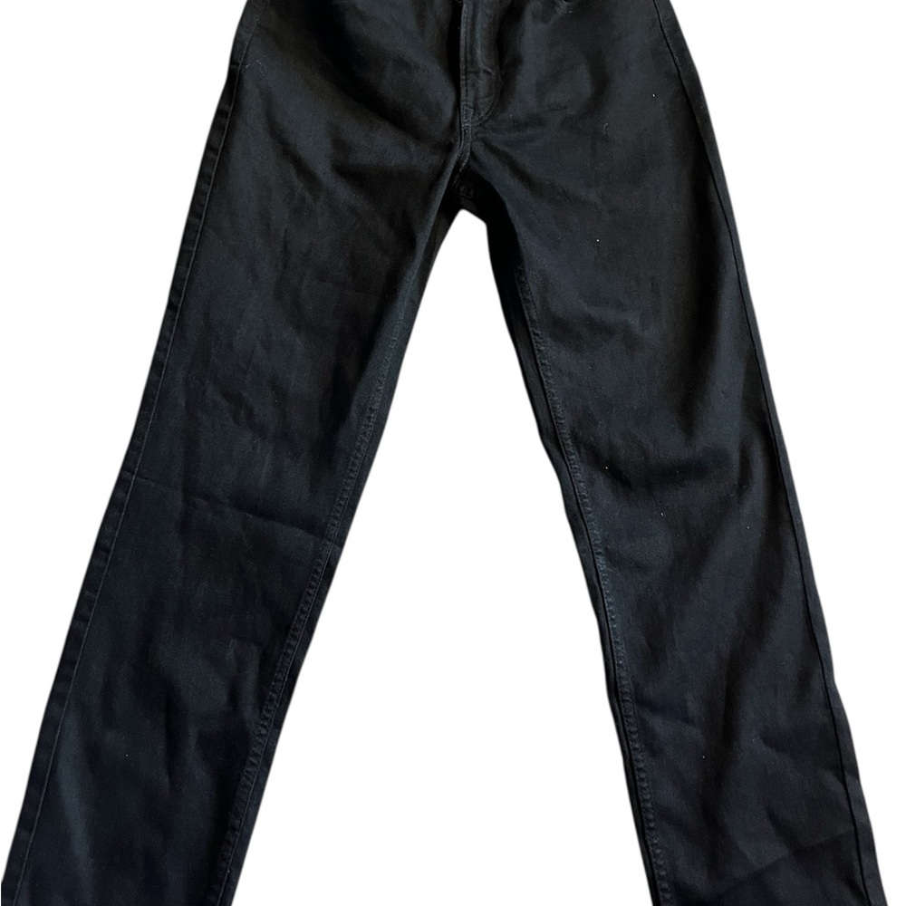 H&M Black Straight-Leg Jeans Classic Style